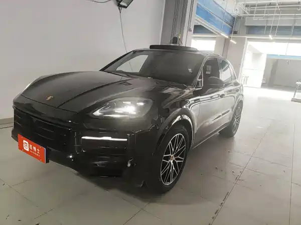 Porsche Cayenne 2024