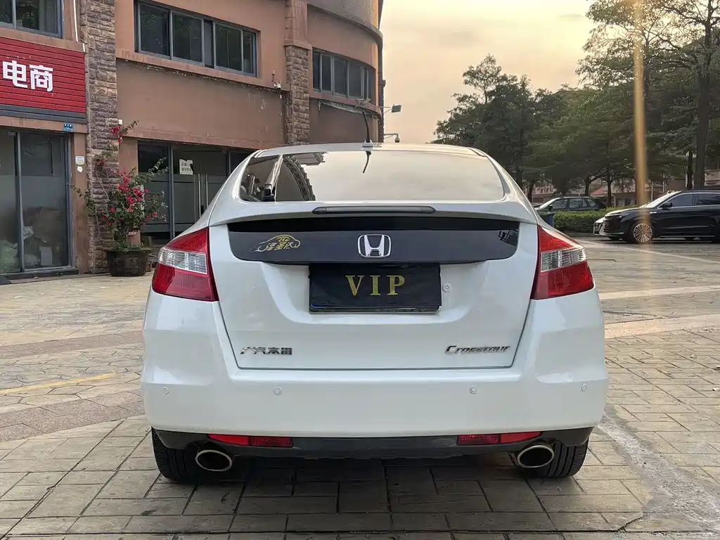 Honda Crosstour 2014 — фото 10