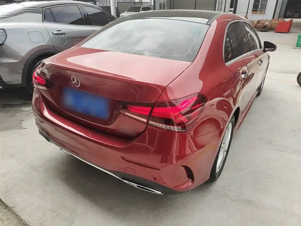 Mercedes-Benz A-Class 2019 — фото 7