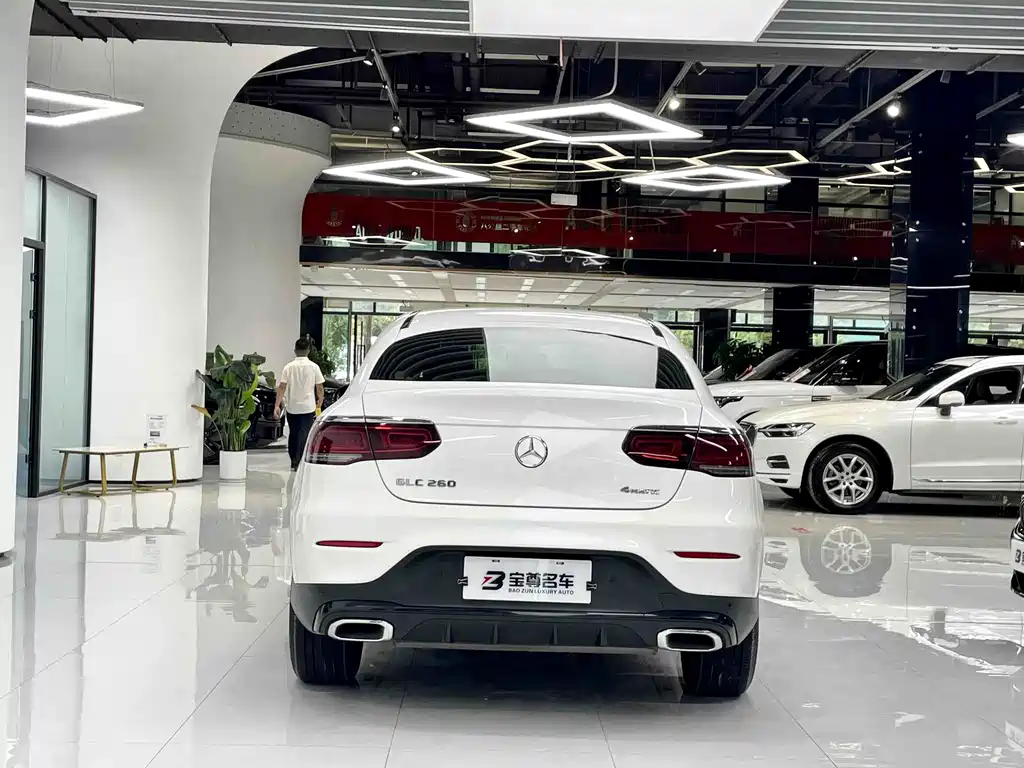 Mercedes-Benz GLC Coupe 2022 — фото 17