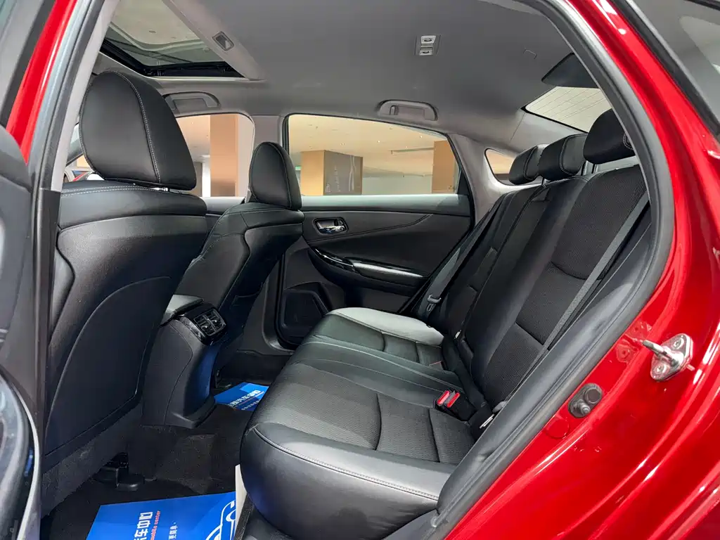 Honda Spirior 2016 — фото 17