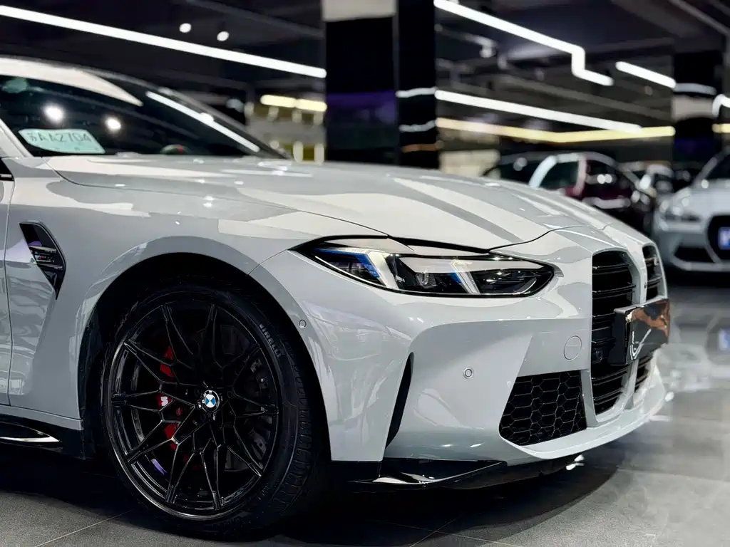 BMW M4 2025 — фото 4