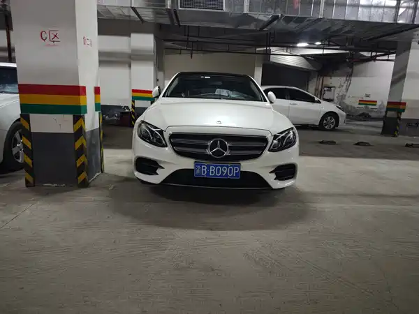 Mercedes-Benz E-Class 2018