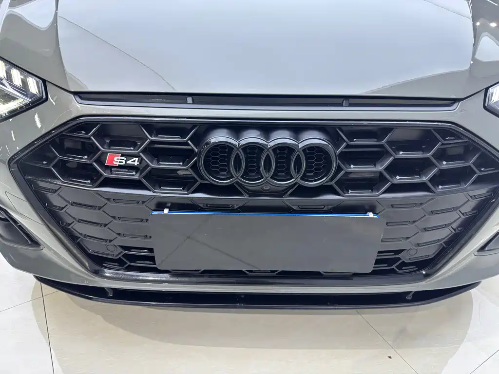Audi S4 2024 — фото 12