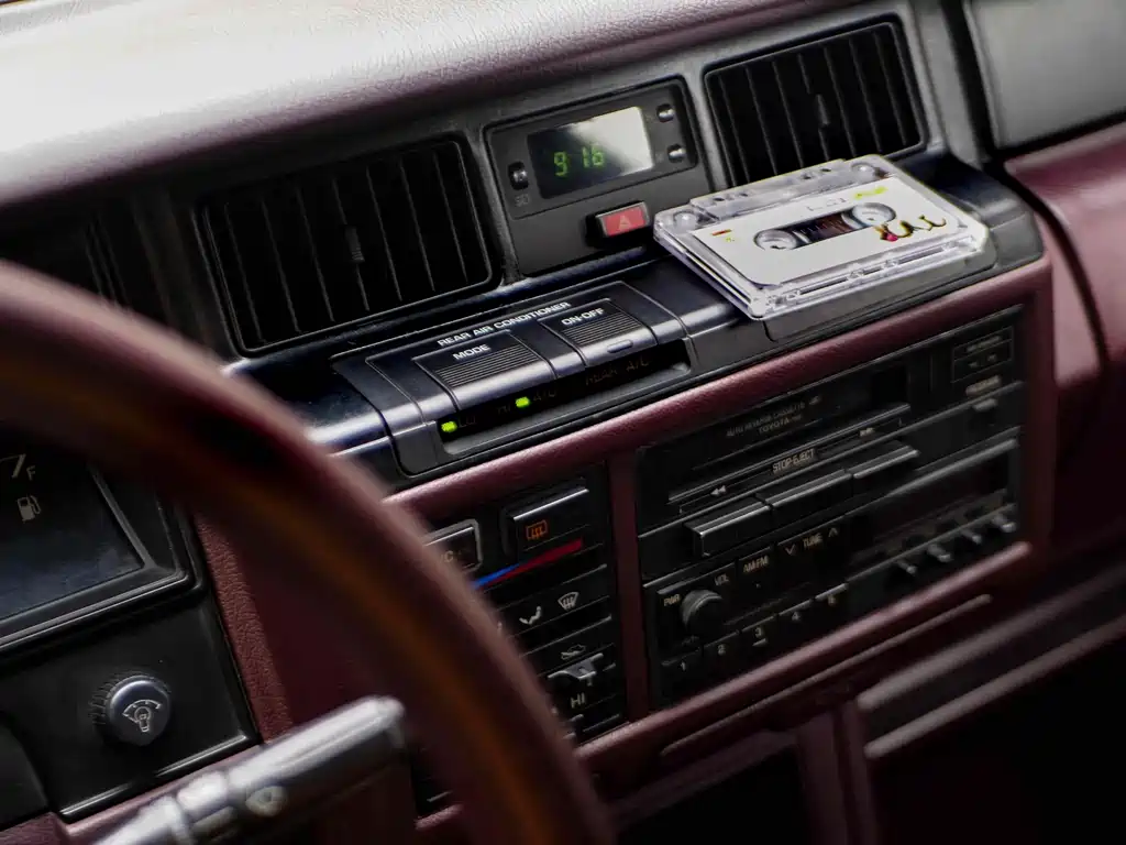 Toyota Crown 1993 — фото 42