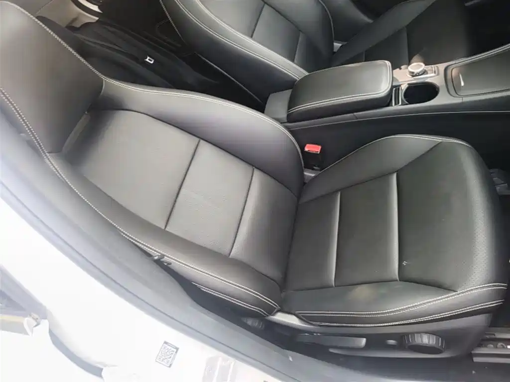 Mercedes-Benz GLA 2015 — фото 25