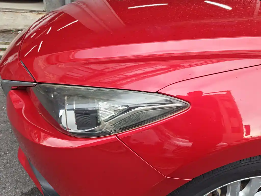 Mazda 3 Axela 2016 — фото 14