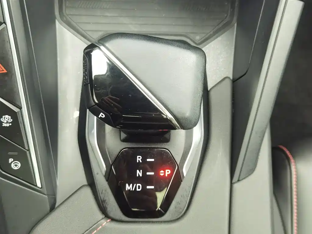 Lynk & Co 06 2022 — фото 13