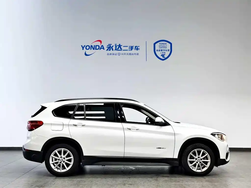 BMW X1 2017 — фото 8