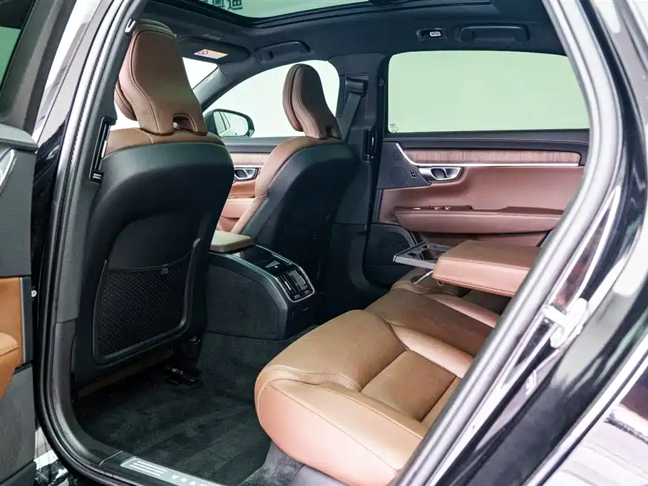 Volvo S90 2023 — фото 7