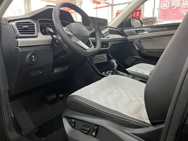 Volkswagen Tayron 2025