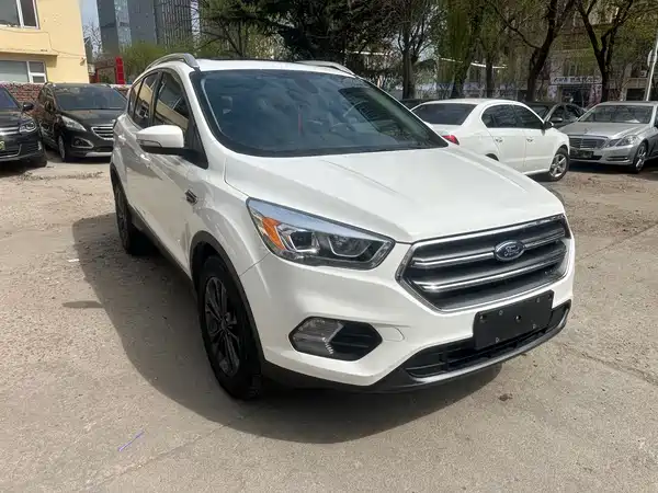 Ford Kuga 2021