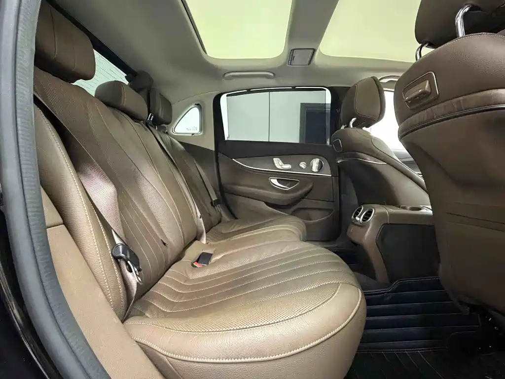 Mercedes-Benz E-Class 2020