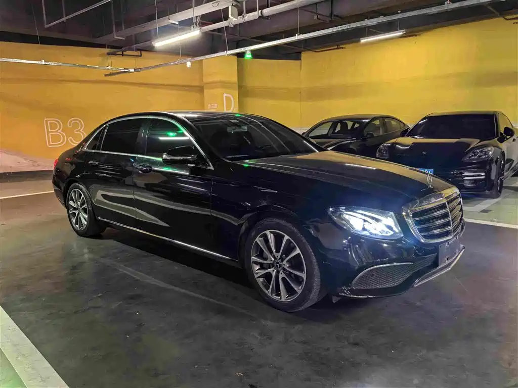 Mercedes-Benz E-Class 2019