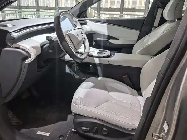 XPeng G7 2025