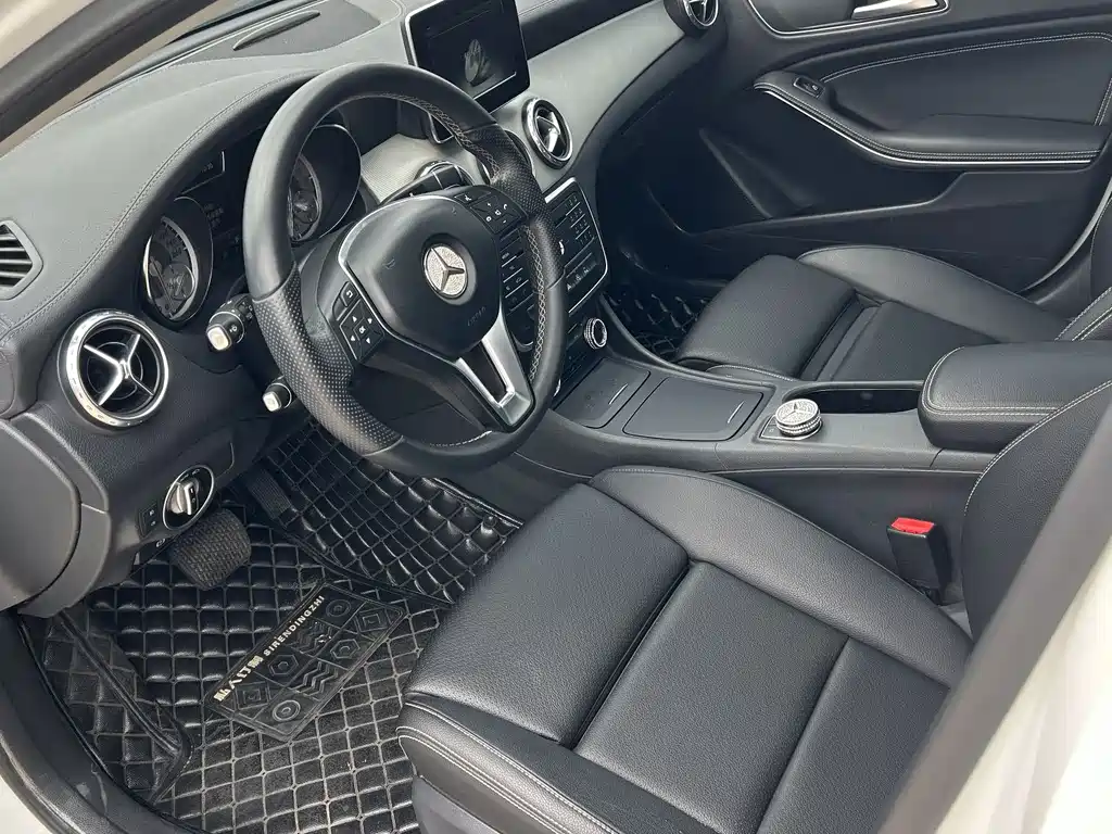 Mercedes-Benz GLA 2016 — фото 4