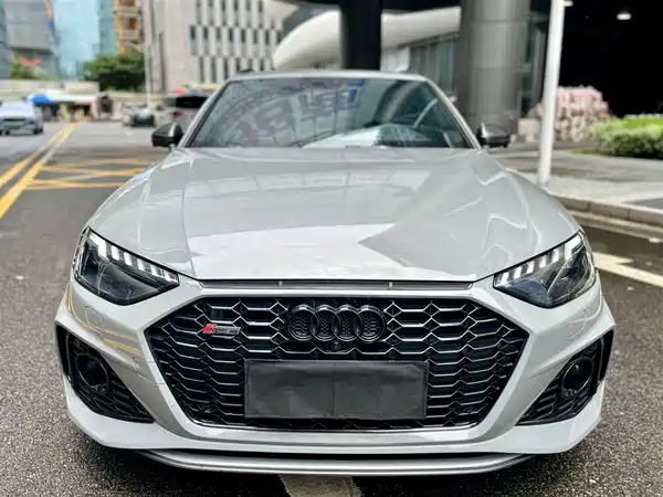 Audi RS 4 2022
