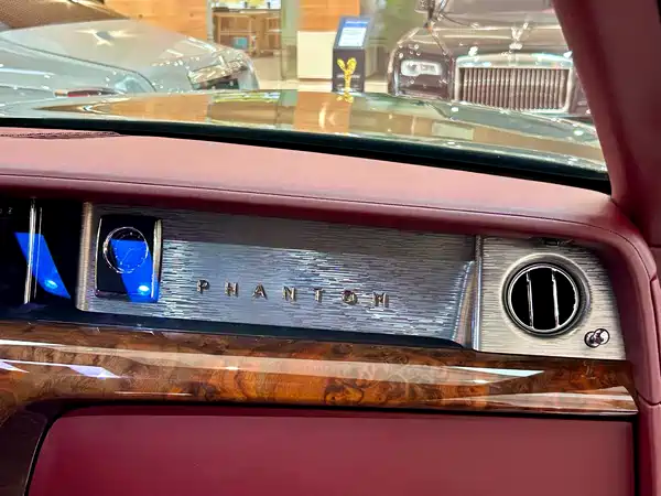 Rolls-Royce Phantom 2019