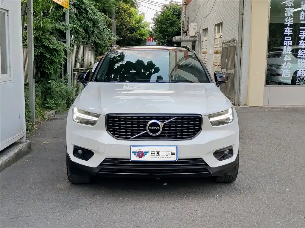 Volvo XC40 2020