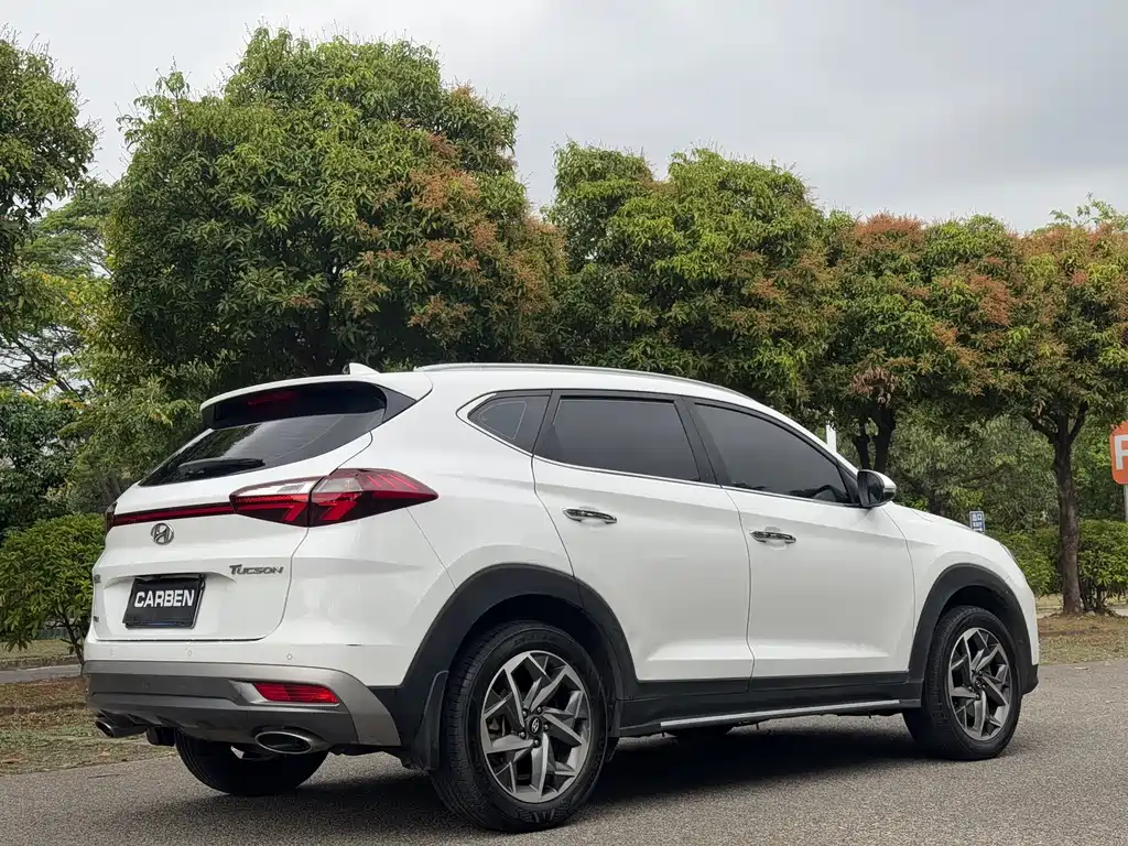 Hyundai Tucson 2020 — фото 18