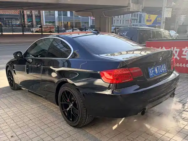 BMW 3 Series 2012