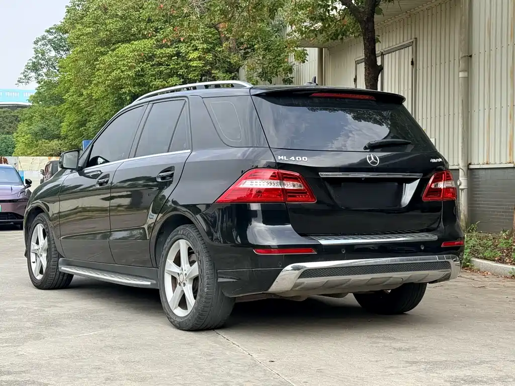 Mercedes-Benz M-Class 2015 — фото 4