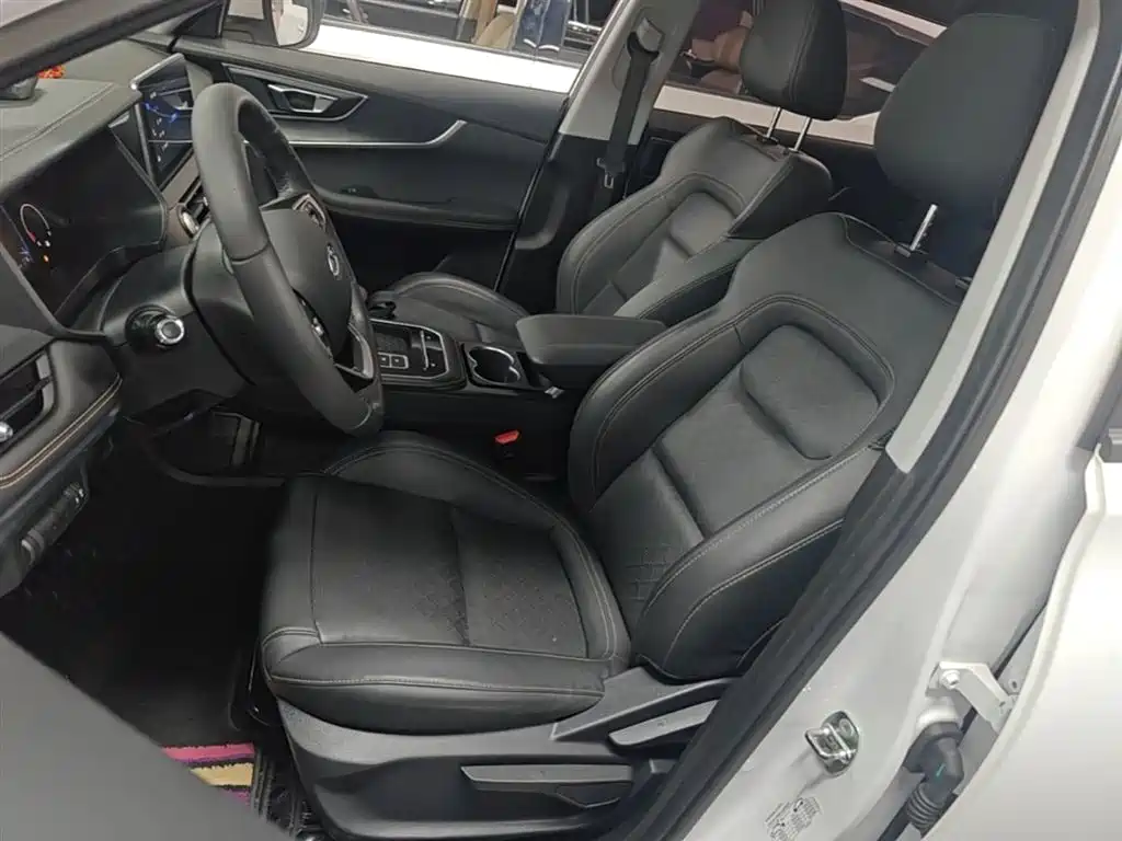 Chery Tiggo 8 2023 — фото 15