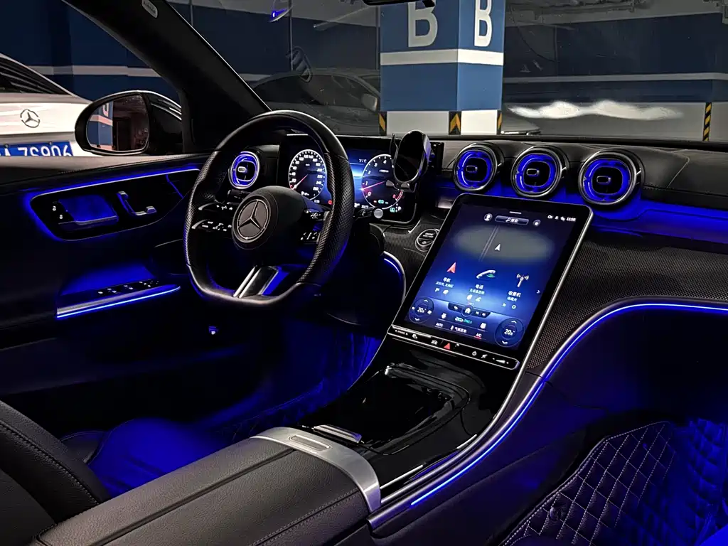 Mercedes-Benz C-Class 2022 — фото 11