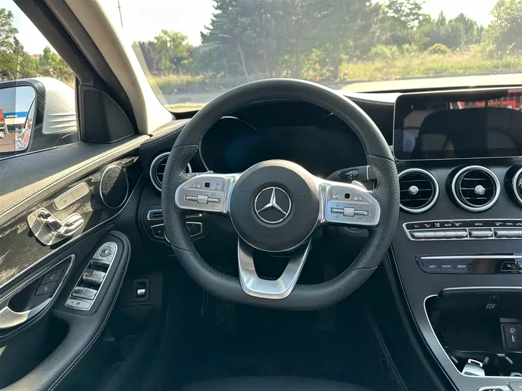 Mercedes-Benz C-Class 2020 — фото 18