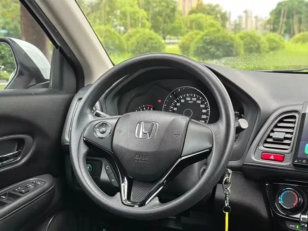 Honda Vezel 2017 — фото 16