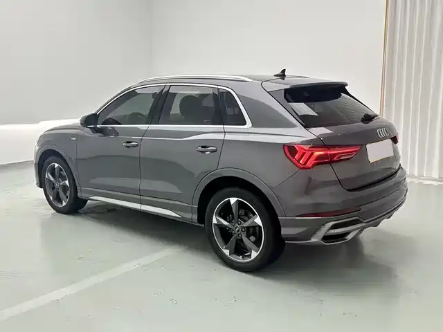 Audi Q3 2021