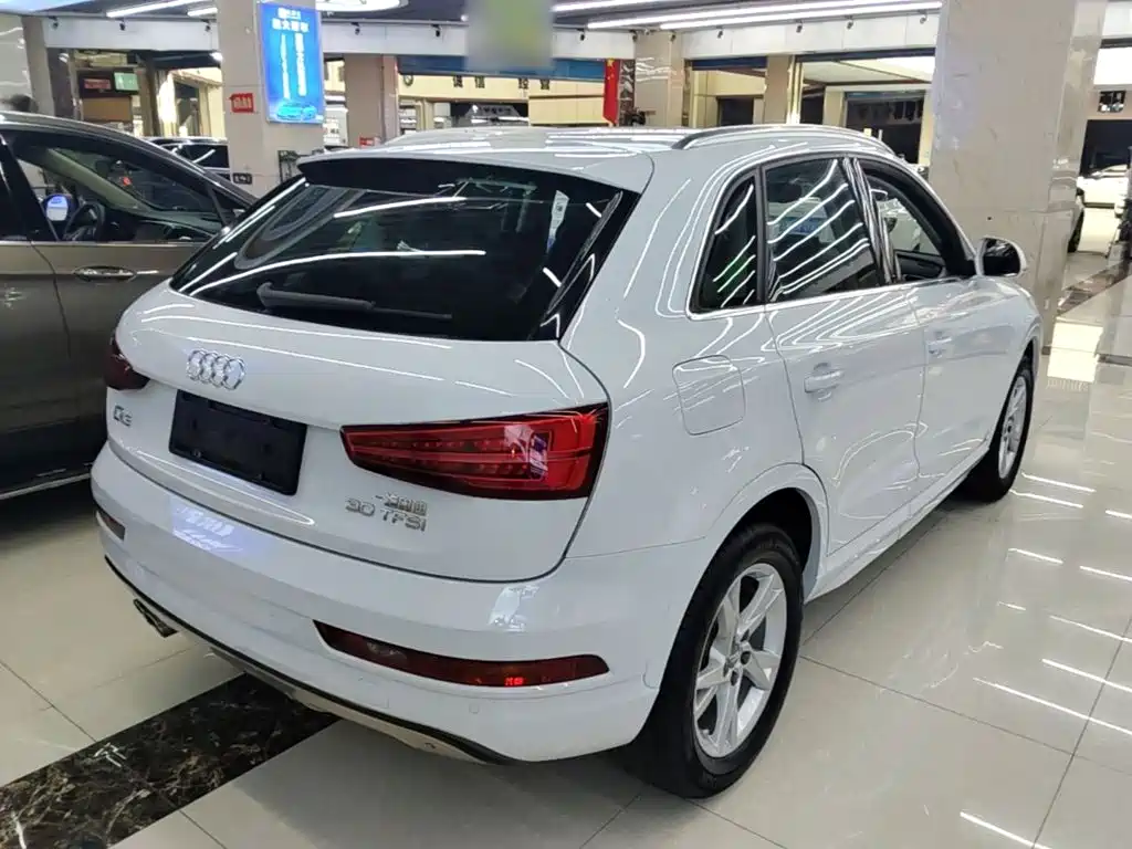 Audi Q3 2016