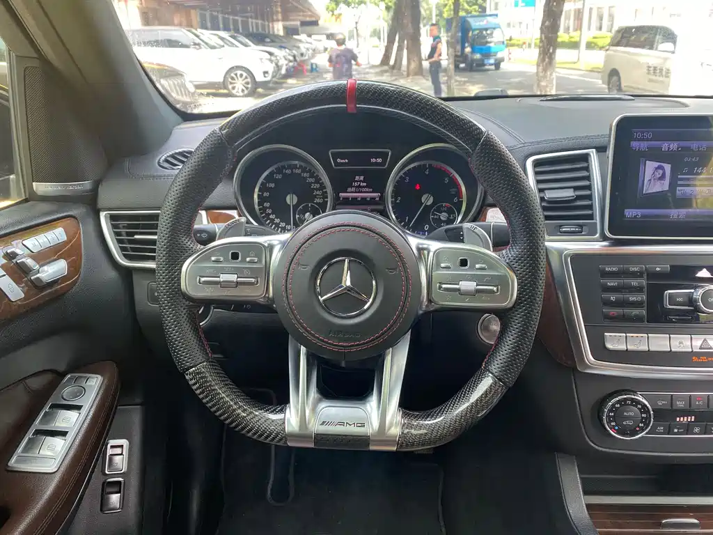 Mercedes-Benz GL-Class 2014 — фото 12