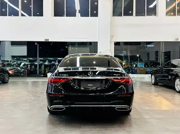 Mercedes-Benz S-Class 2024