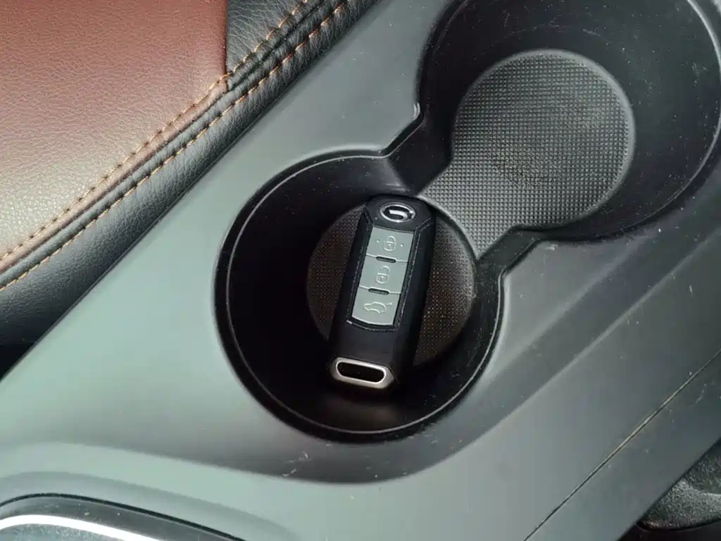 GAC Motor Trumpchi GS4 2015 — фото 9