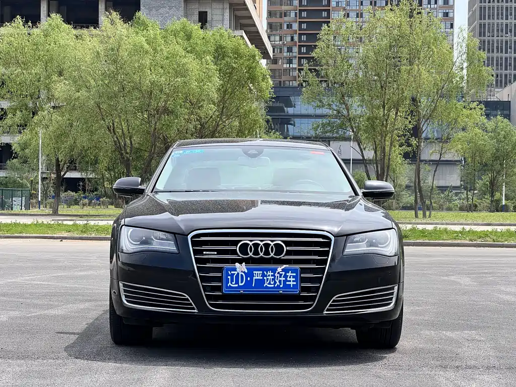 Audi A8 2015 — фото 2