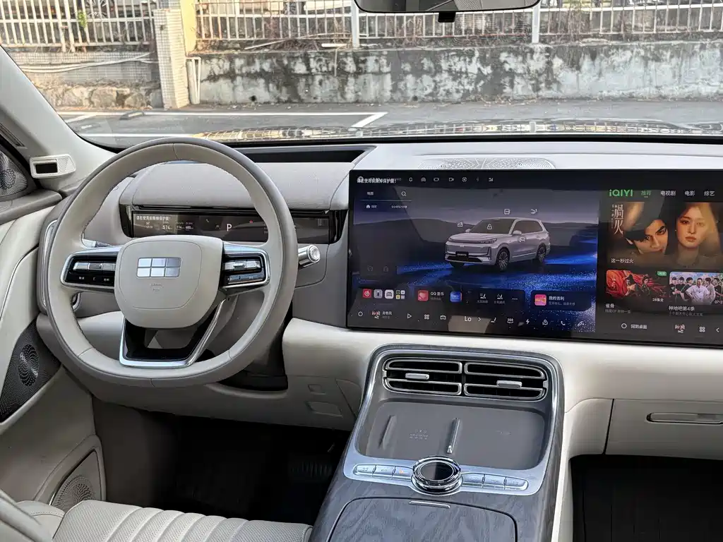 Geely Galaxy M9 2025 — фото 19