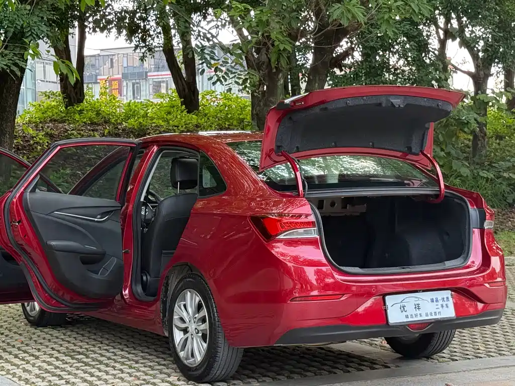 Buick Excelle 2020 — фото 14