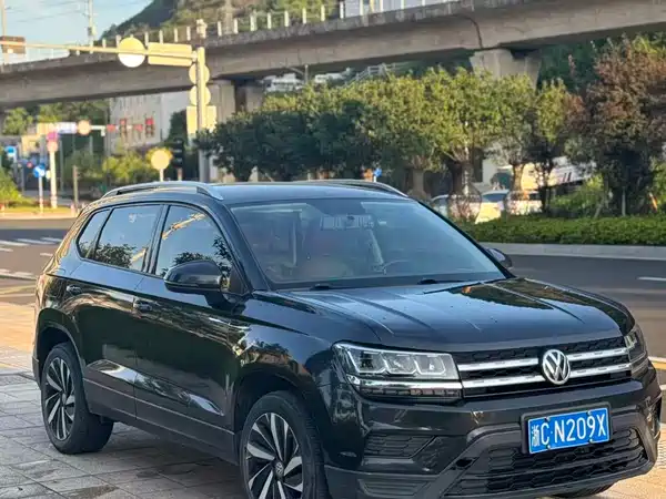 Volkswagen Tharu 2020