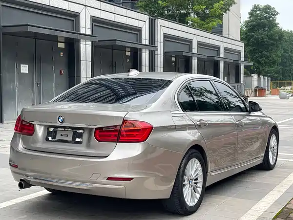 BMW 3 Series 2013
