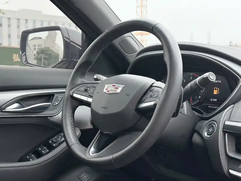 Cadillac CT5 2021 — фото 12