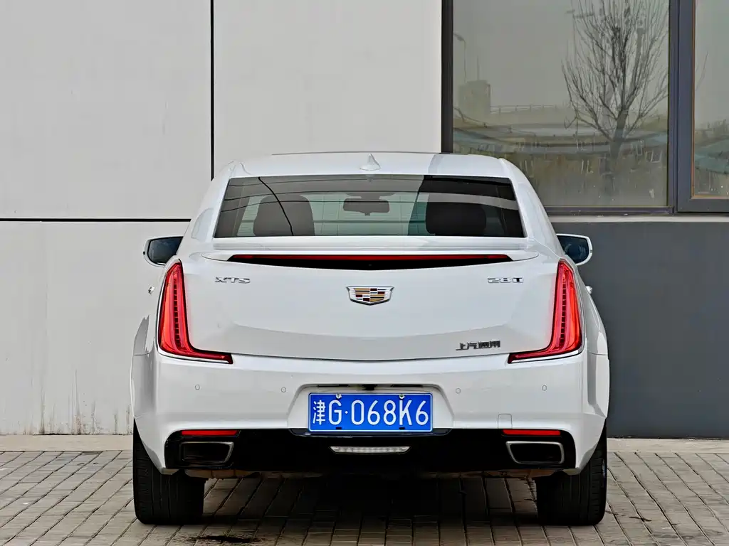 Cadillac XTS 2019 — фото 5