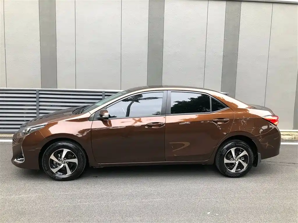 Toyota Levin 2018 — фото 12