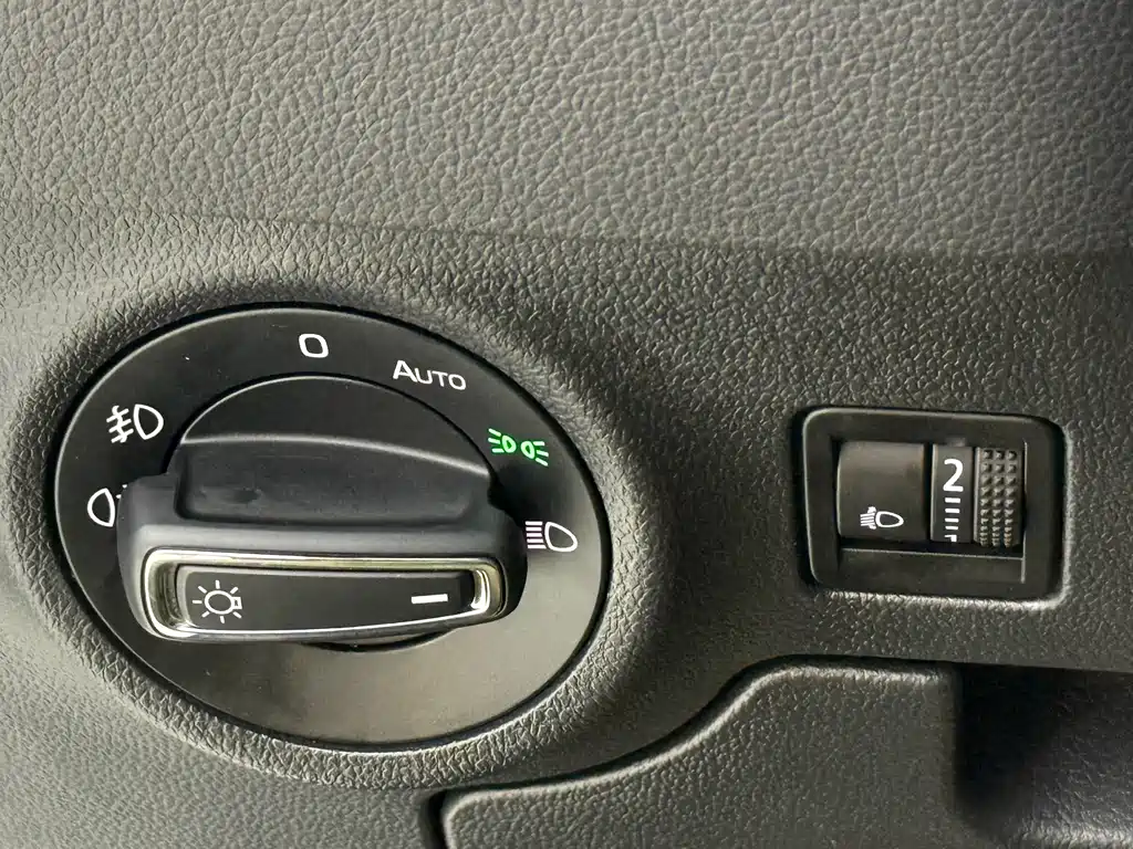 Skoda Karoq 2023 — фото 13