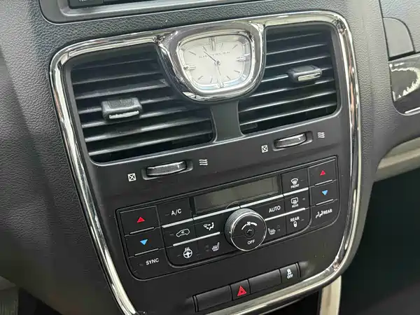 Chrysler Grand Voyager 2013