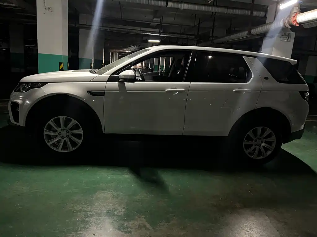 Land Rover Discovery Sport 2017