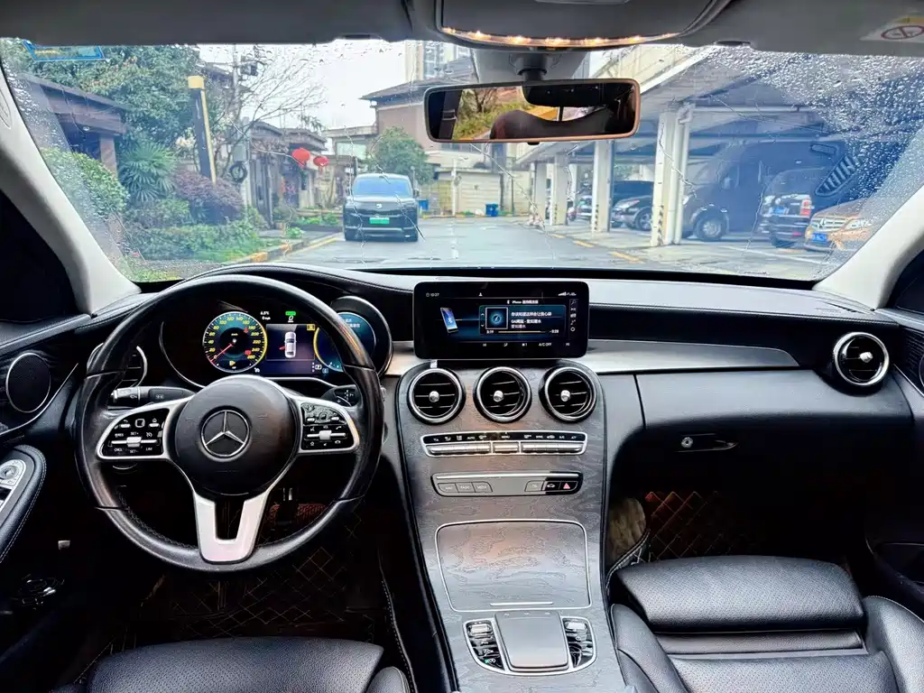 Mercedes-Benz C-Class 2019 — фото 6