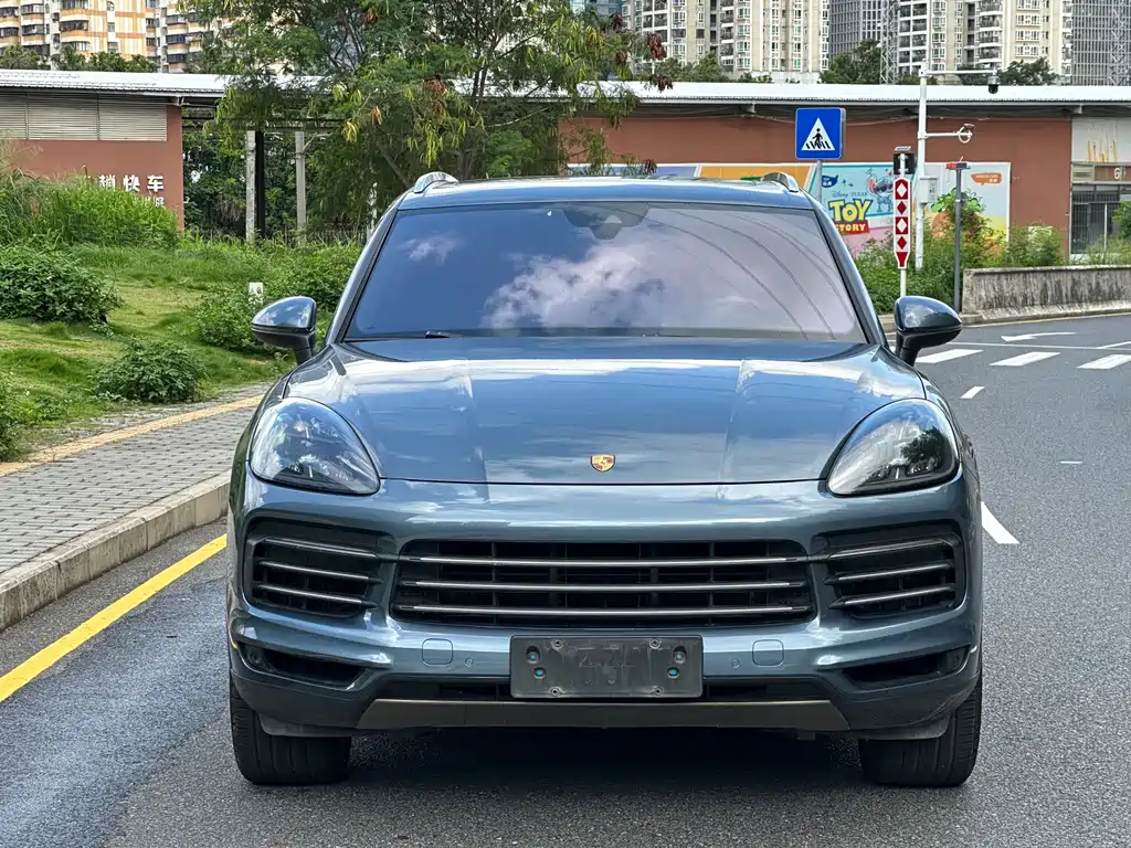 Porsche Cayenne 2019 — фото 2