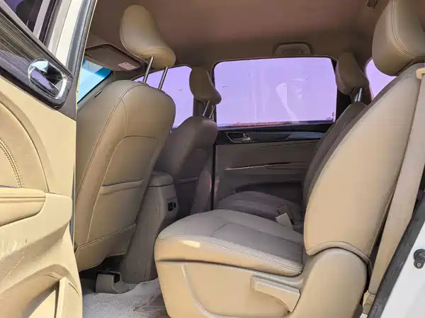 Baojun 730 2017