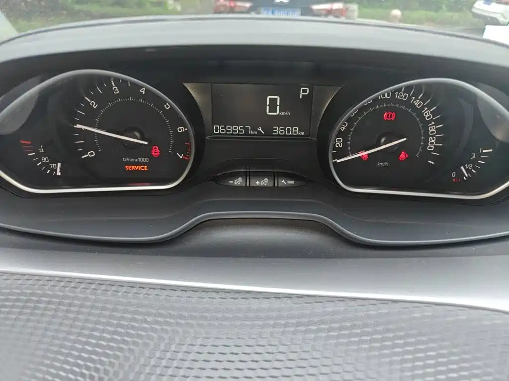 Peugeot 2008 2014